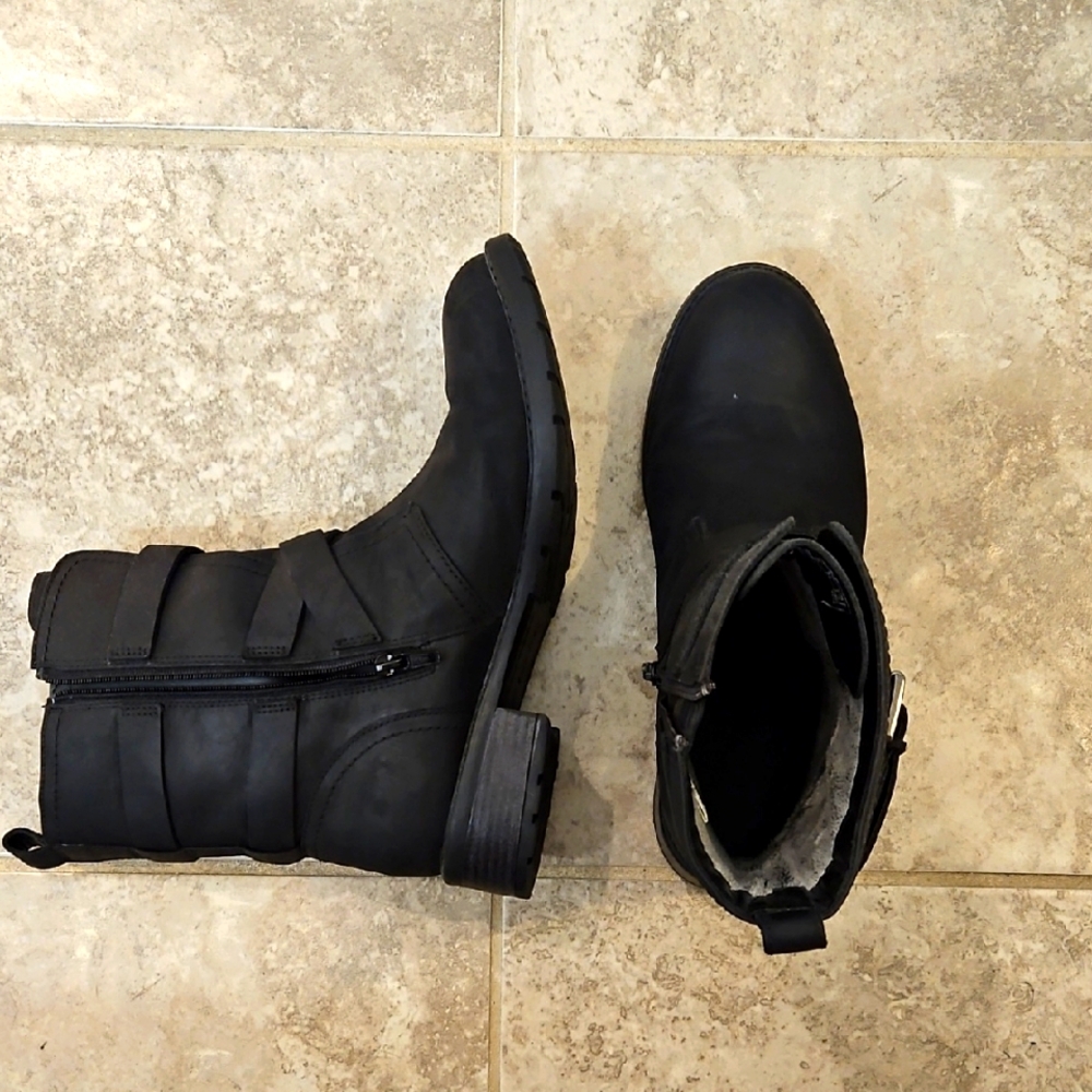 Clarks Black Winter & Rain Boots